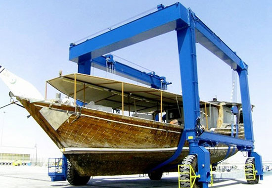 Mobile Boat Travel Lift Manufacturer
